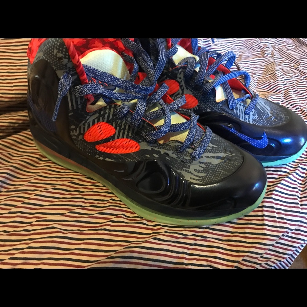 Nike hyperposite sz. 9.5